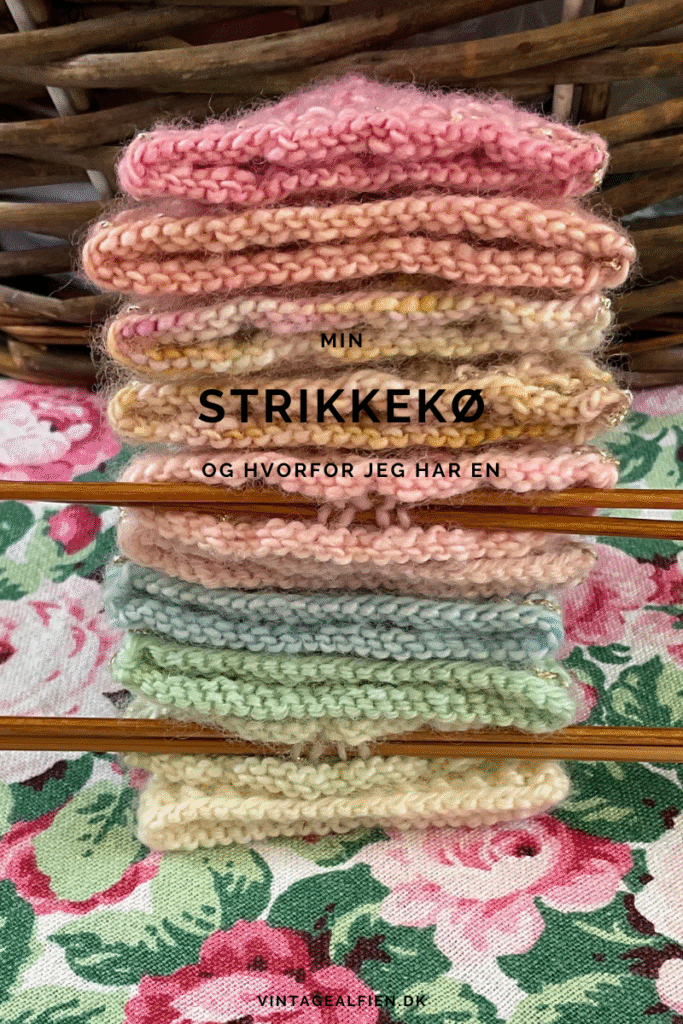 De strikkede juletræer i min strikkekø